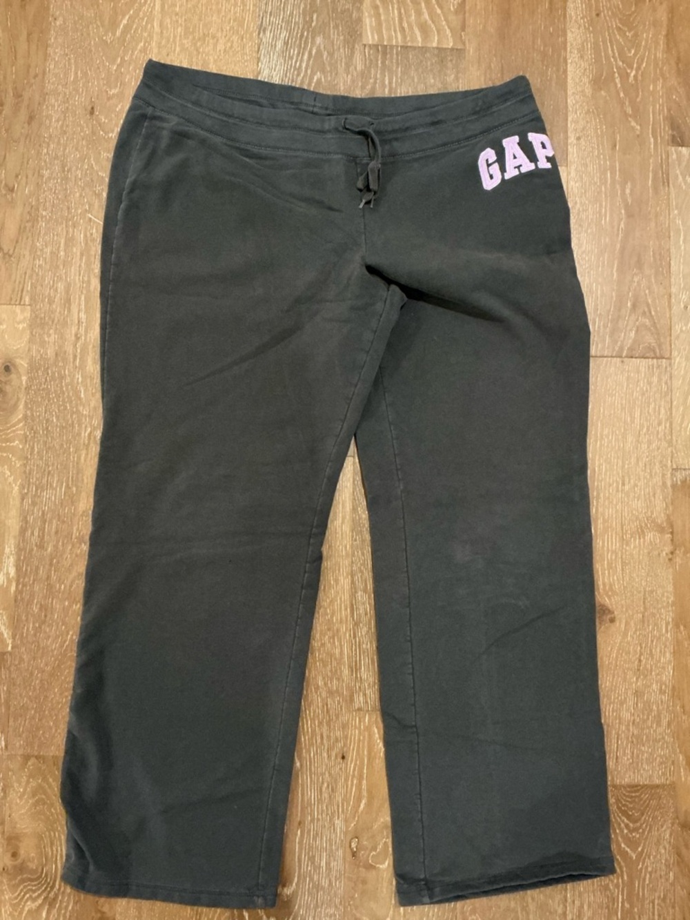 Women’s GAP Dark Gray Sweatpants with Purple Logo - Size XL